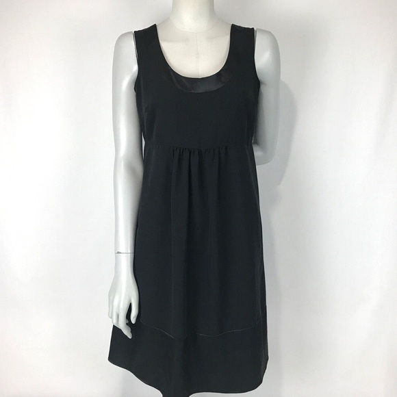 Simply Vera Vera Wang Dresses & Skirts - Simply Vera Vera Wang Black Midi Dress